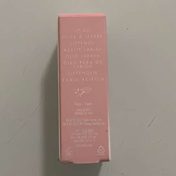 Kylie Skin Lip Oil In Watermelon - Picture 2 of 3